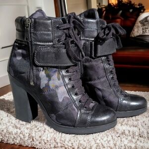Prada Chunky Lace-Up Camo Bootie - Size 35 (US 5)